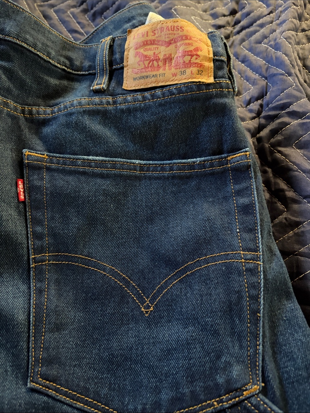 Levi's Men's Relaxed Workwear Jeans - Blue size 38x32 - Picture 6 of 7